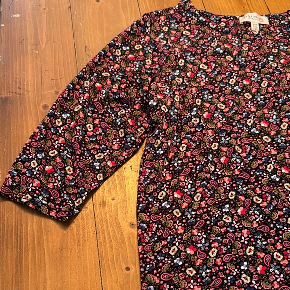 Philosophy Black and Red Floral Blouse - Picture 2 of 12